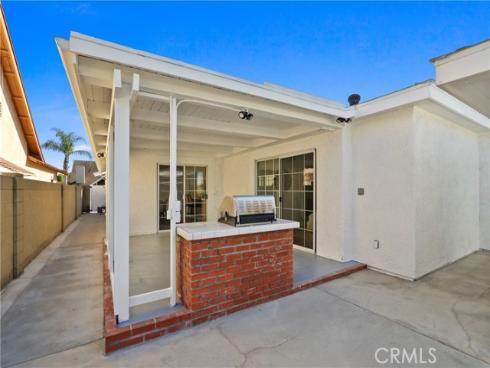 5633 Lakia , Cypress, CA