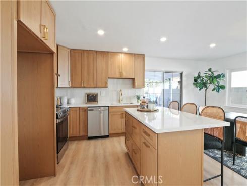 5633 Lakia , Cypress, CA