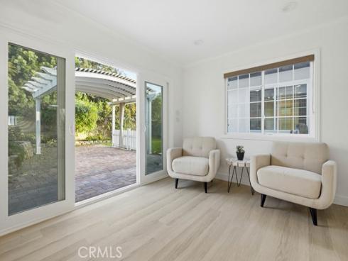 10232 Hialeah , Cypress, CA