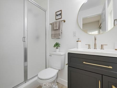 10232 Hialeah , Cypress, CA