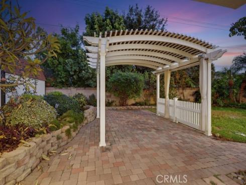 10232 Hialeah , Cypress, CA