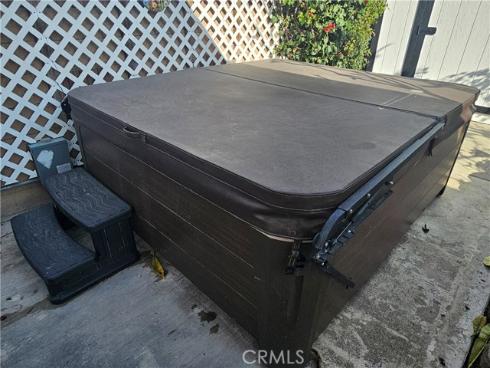 10232 Hialeah , Cypress, CA