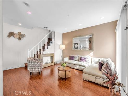 4842 Sapphire , Cypress, CA