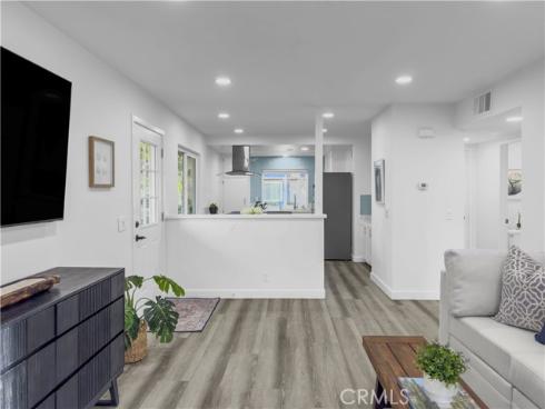 4233 Larwin , Cypress, CA