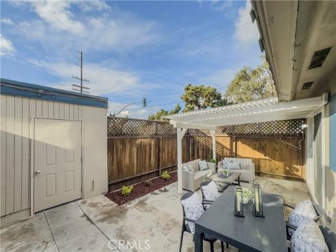 4233 Larwin , Cypress, CA