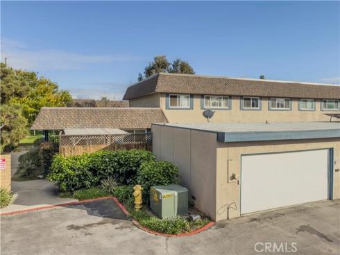 4233 Larwin , Cypress, CA