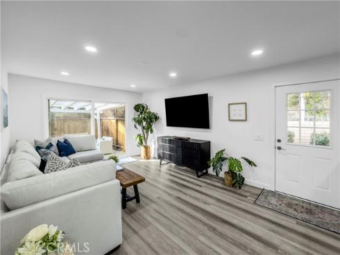 4233 Larwin , Cypress, CA