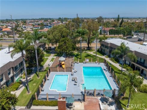 4233 Larwin , Cypress, CA