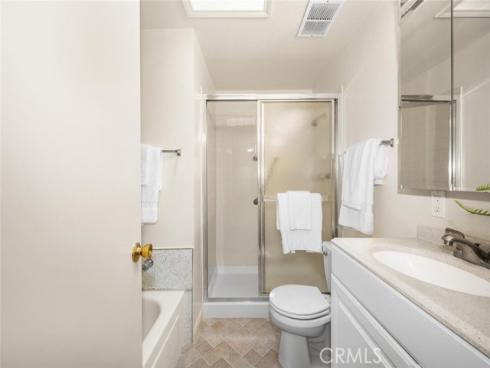 4043 Larwin Ave , Cypress, CA