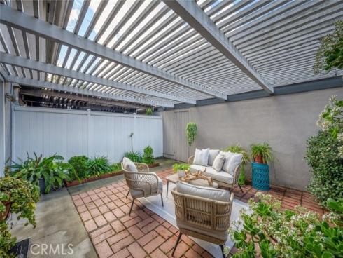 4043 Larwin Ave , Cypress, CA