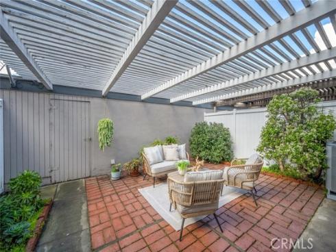 4043 Larwin Ave , Cypress, CA