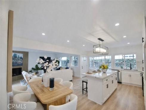 6056 Palau , Cypress, CA