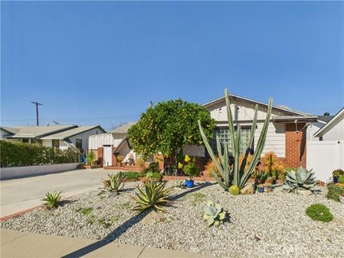 5741 Lime , Cypress, CA