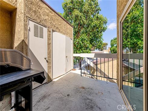 5401 Twin Lakes Dr , Cypress, CA