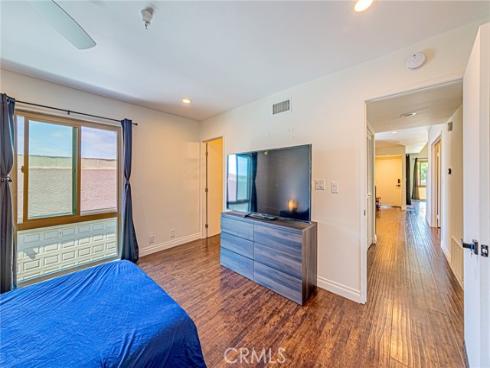 5401 Twin Lakes Dr , Cypress, CA