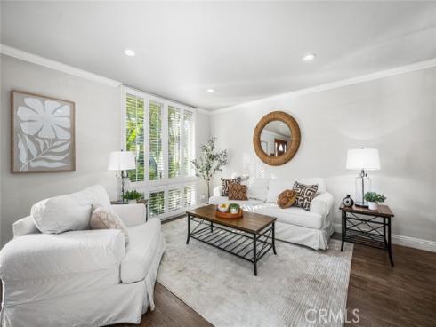 4003 Via Encinas , Cypress, CA