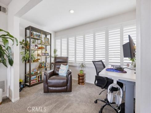 5843 La Jolla 28 Way, Cypress, CA