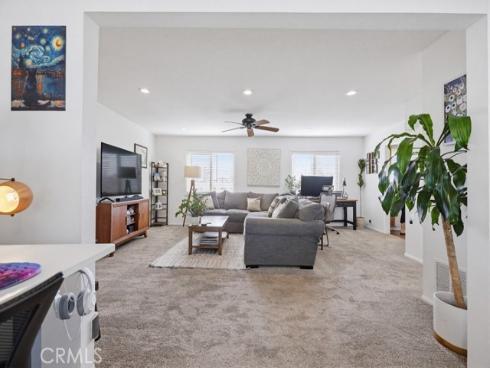 5843 La Jolla 28 Way, Cypress, CA