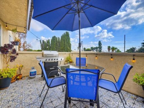 5843 La Jolla 28 Way, Cypress, CA