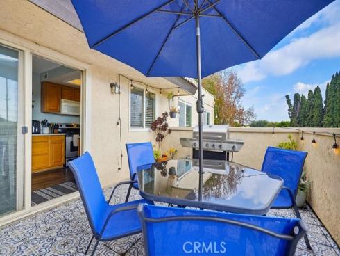 5843 La Jolla 28 Way, Cypress, CA