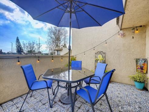 5843 La Jolla 28 Way, Cypress, CA