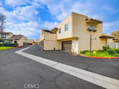5843 La Jolla 28 Way, Cypress, CA
