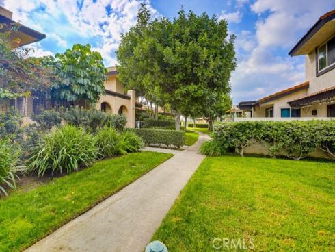 5843 La Jolla 28 Way, Cypress, CA