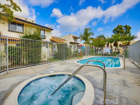 5843 La Jolla 28 Way, Cypress, CA