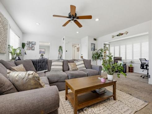 5843 La Jolla 28 Way, Cypress, CA