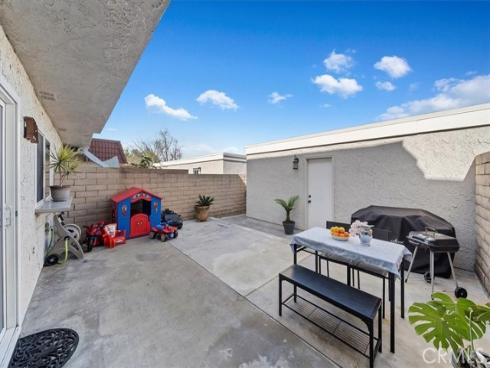 6517  Orangewood  , Cypress, CA