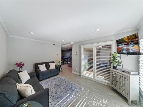 6517  Orangewood  , Cypress, CA