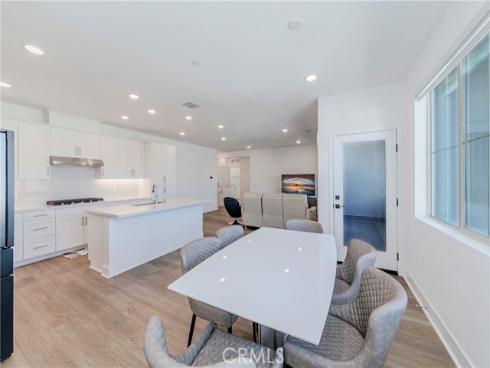 6007  Clementine Lane  21 , Cypress, CA