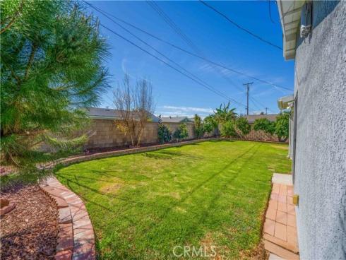 5482  Myra  , Cypress, CA