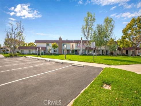 6638  Southampton   Drive, Cypress, CA
