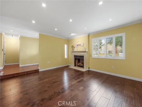 6844  Southampton  , Cypress, CA