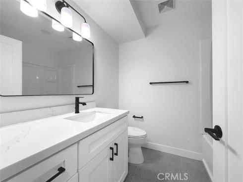 9948  Del Rio  98 , Cypress, CA