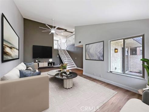 9948  Del Rio  98 , Cypress, CA