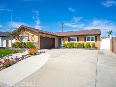 4611  Myra  , Cypress, CA