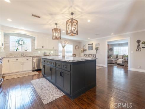 4611  Myra  , Cypress, CA