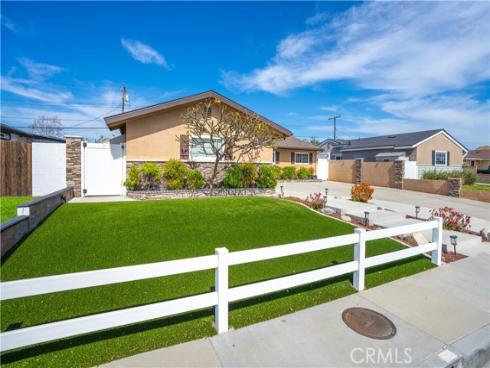 4611  Myra  , Cypress, CA