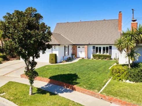 4811  Newman Avenue  , Cypress, CA