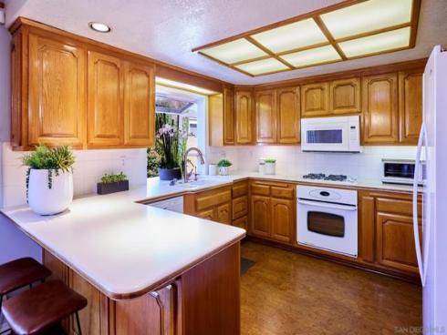 4811  Newman Avenue  , Cypress, CA