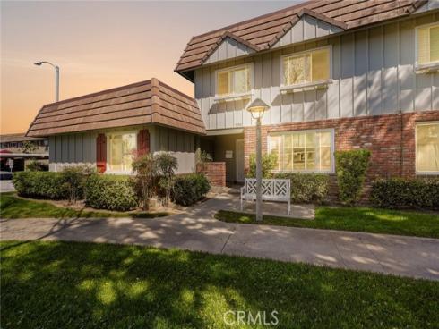 4586  Larwin  , Cypress, CA