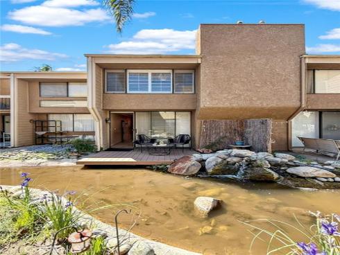 5447  Twin Lakes  , Cypress, CA