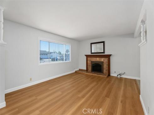 8792  Grindlay  , Cypress, CA