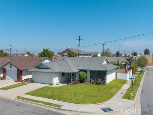 9826  Saint George   Circle, Cypress, CA