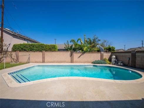 9826  Saint George   Circle, Cypress, CA