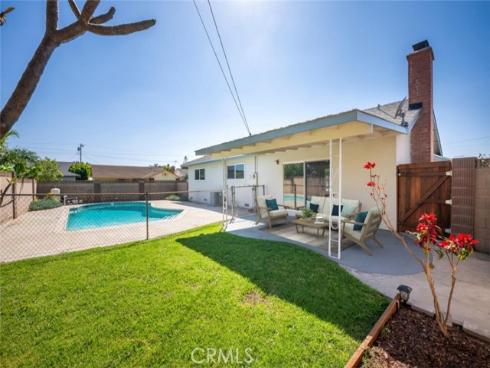 9826  Saint George   Circle, Cypress, CA