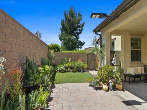 10902  Flora Park   Way, Cypress, CA