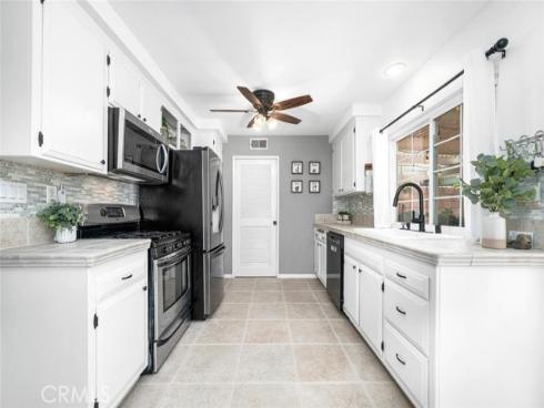 6909 Andrew Way , Cypress, CA